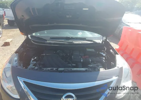 2015 Nissan Versa 1.6 Sv z USA, uszkodzony, nr VIN 3N1CN7AP1FL959859